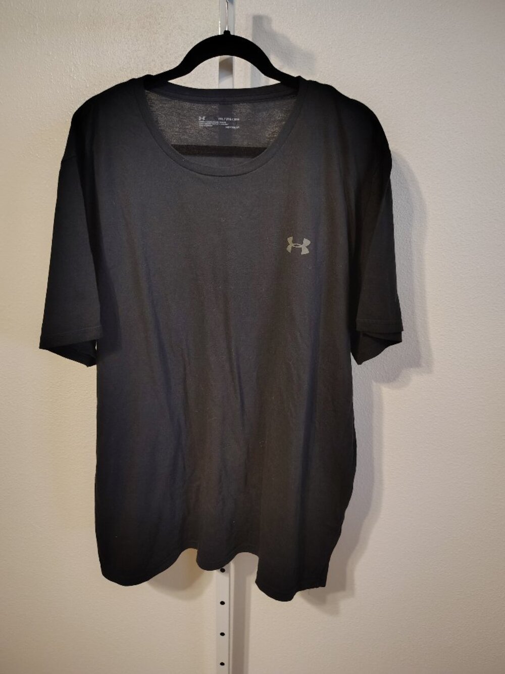 Under Armour Men's Top Size 3XL Black Short Sleeve Loose Cotton Polyester
